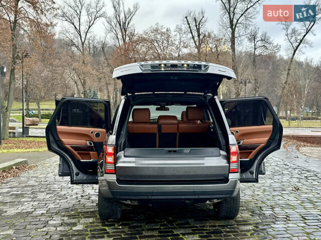 Сірий Ленд Ровер Рендж Ровер, об'ємом двигуна 4.37 л та пробігом 124 тис. км за 38999 $, фото 84 на Automoto.ua