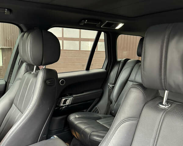 Серый Ленд Ровер Рендж Ровер, объемом двигателя 5 л и пробегом 125 тыс. км за 56000 $, фото 15 на Automoto.ua