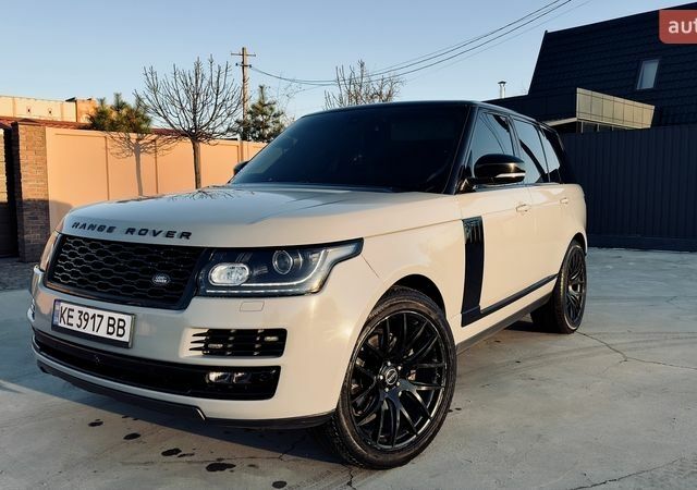 Серый Ленд Ровер Рендж Ровер, объемом двигателя 2.99 л и пробегом 239 тыс. км за 28000 $, фото 4 на Automoto.ua