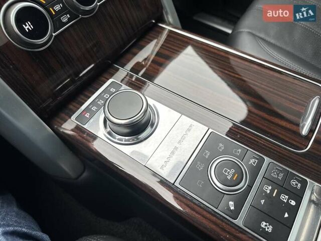Серый Ленд Ровер Рендж Ровер, объемом двигателя 3 л и пробегом 83 тыс. км за 36900 $, фото 34 на Automoto.ua