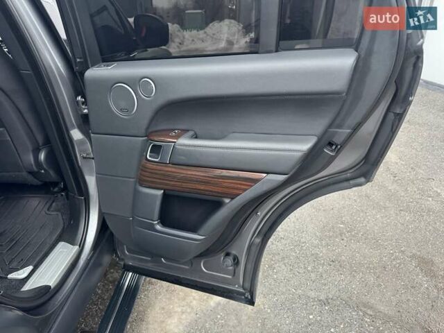 Серый Ленд Ровер Рендж Ровер, объемом двигателя 3 л и пробегом 83 тыс. км за 36900 $, фото 67 на Automoto.ua