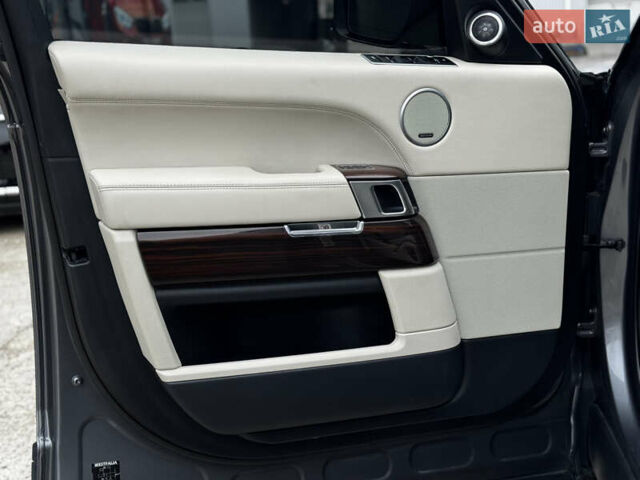 Сірий Ленд Ровер Рендж Ровер, об'ємом двигуна 3 л та пробігом 213 тис. км за 29999 $, фото 20 на Automoto.ua