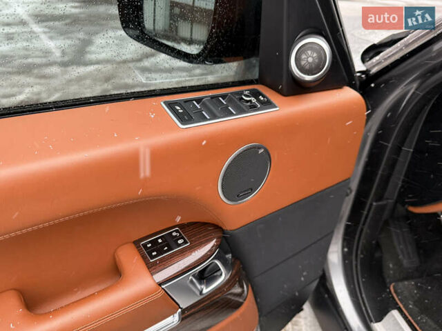 Сірий Ленд Ровер Рендж Ровер, об'ємом двигуна 4.37 л та пробігом 125 тис. км за 40999 $, фото 34 на Automoto.ua