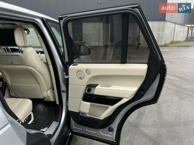 Серый Ленд Ровер Рендж Ровер, объемом двигателя 3 л и пробегом 175 тыс. км за 29999 $, фото 28 на Automoto.ua