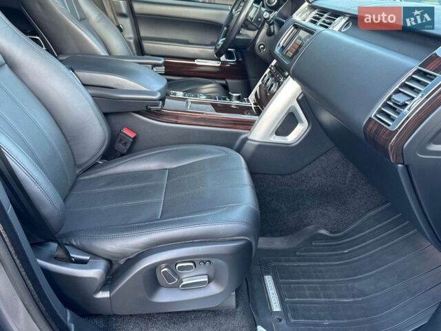 Сірий Ленд Ровер Рендж Ровер, об'ємом двигуна 3 л та пробігом 83 тис. км за 36900 $, фото 18 на Automoto.ua