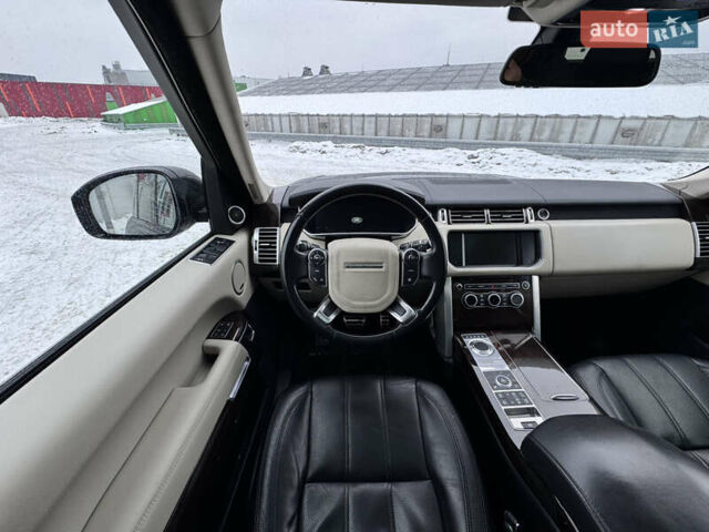 Сірий Ленд Ровер Рендж Ровер, об'ємом двигуна 5 л та пробігом 117 тис. км за 33300 $, фото 37 на Automoto.ua