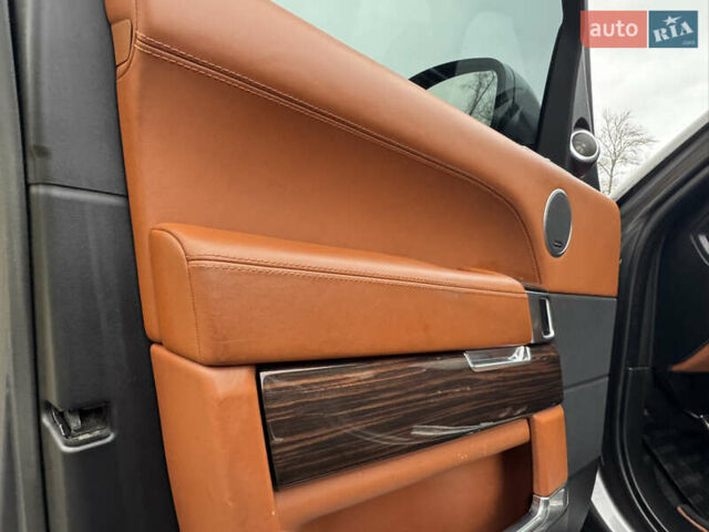 Сірий Ленд Ровер Рендж Ровер, об'ємом двигуна 4.37 л та пробігом 124 тис. км за 38999 $, фото 139 на Automoto.ua