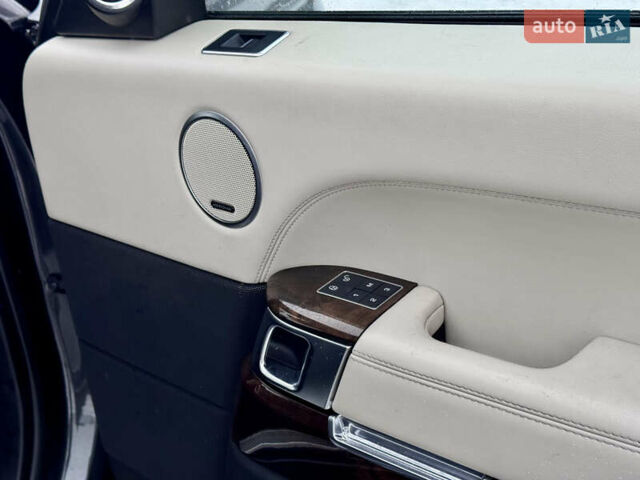 Сірий Ленд Ровер Рендж Ровер, об'ємом двигуна 5 л та пробігом 117 тис. км за 33300 $, фото 23 на Automoto.ua