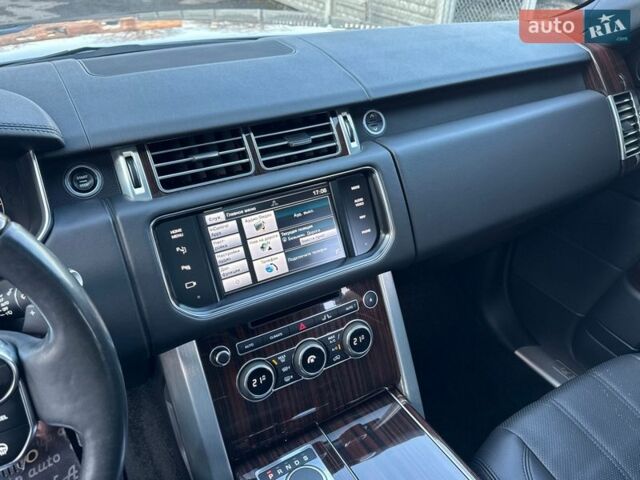 Сірий Ленд Ровер Рендж Ровер, об'ємом двигуна 3 л та пробігом 83 тис. км за 36900 $, фото 93 на Automoto.ua