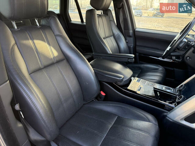 Серый Ленд Ровер Рендж Ровер, объемом двигателя 3 л и пробегом 150 тыс. км за 29900 $, фото 13 на Automoto.ua