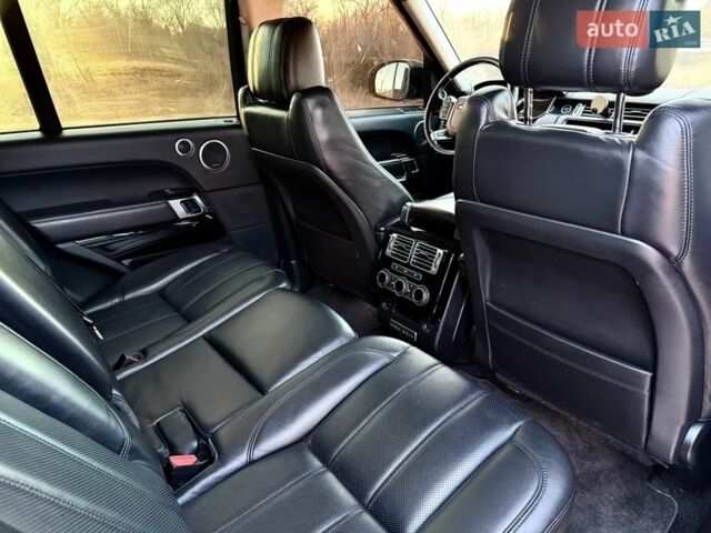 Серый Ленд Ровер Рендж Ровер, объемом двигателя 2.99 л и пробегом 239 тыс. км за 28000 $, фото 15 на Automoto.ua