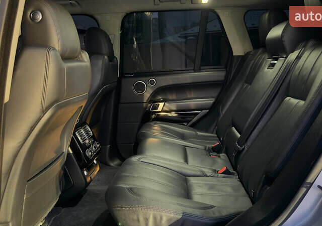 Серый Ленд Ровер Рендж Ровер, объемом двигателя 3 л и пробегом 237 тыс. км за 31000 $, фото 9 на Automoto.ua