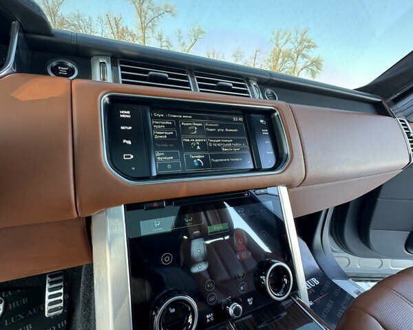 Сірий Ленд Ровер Рендж Ровер, об'ємом двигуна 4.37 л та пробігом 124 тис. км за 37999 $, фото 37 на Automoto.ua