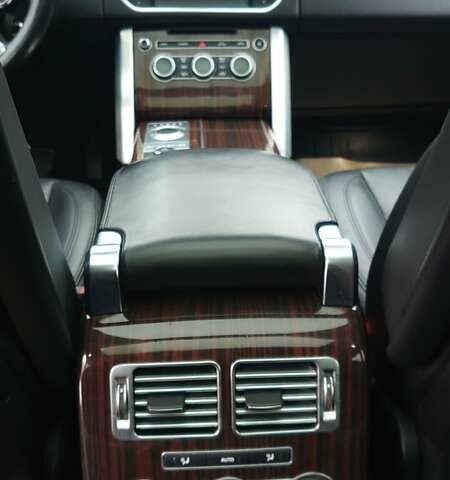 Серый Ленд Ровер Рендж Ровер, объемом двигателя 2.99 л и пробегом 245 тыс. км за 36000 $, фото 18 на Automoto.ua