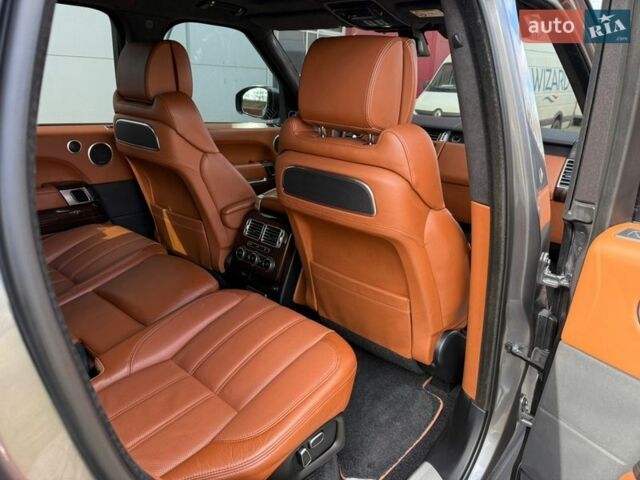 Серый Ленд Ровер Рендж Ровер, объемом двигателя 4.4 л и пробегом 125 тыс. км за 37900 $, фото 27 на Automoto.ua