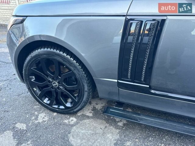 Сірий Ленд Ровер Рендж Ровер, об'ємом двигуна 3 л та пробігом 83 тис. км за 36900 $, фото 134 на Automoto.ua
