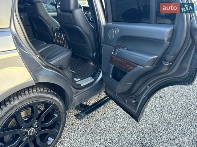 Сірий Ленд Ровер Рендж Ровер, об'ємом двигуна 3 л та пробігом 83 тис. км за 36900 $, фото 8 на Automoto.ua