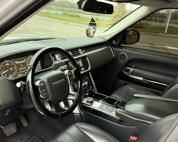 Серый Ленд Ровер Рендж Ровер, объемом двигателя 3 л и пробегом 230 тыс. км за 27000 $, фото 11 на Automoto.ua