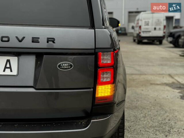 Сірий Ленд Ровер Рендж Ровер, об'ємом двигуна 3 л та пробігом 213 тис. км за 29999 $, фото 11 на Automoto.ua