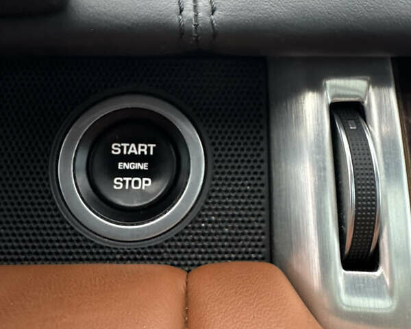 Сірий Ленд Ровер Рендж Ровер, об'ємом двигуна 4.37 л та пробігом 124 тис. км за 38999 $, фото 131 на Automoto.ua