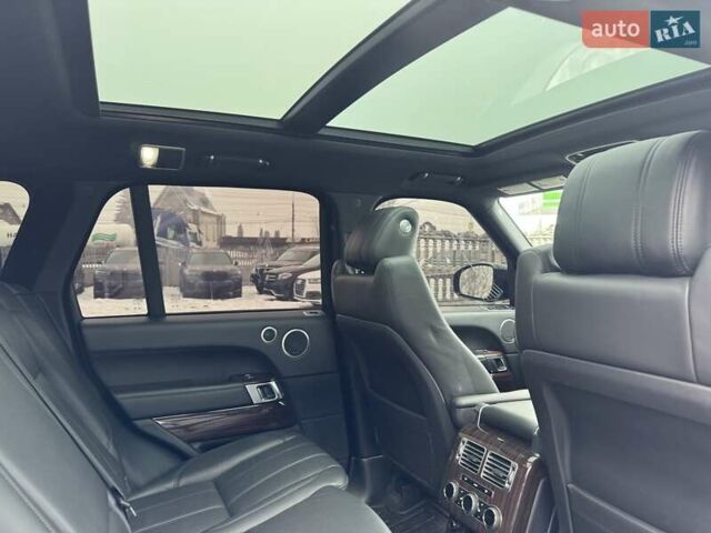 Серый Ленд Ровер Рендж Ровер, объемом двигателя 3 л и пробегом 83 тыс. км за 36900 $, фото 63 на Automoto.ua