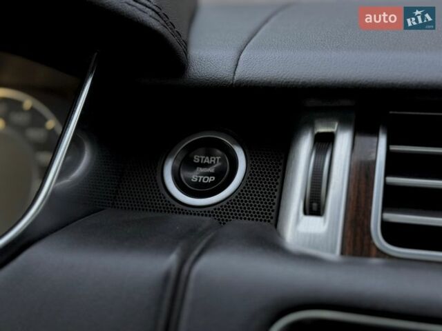 Серый Ленд Ровер Рендж Ровер, объемом двигателя 3 л и пробегом 216 тыс. км за 36996 $, фото 95 на Automoto.ua