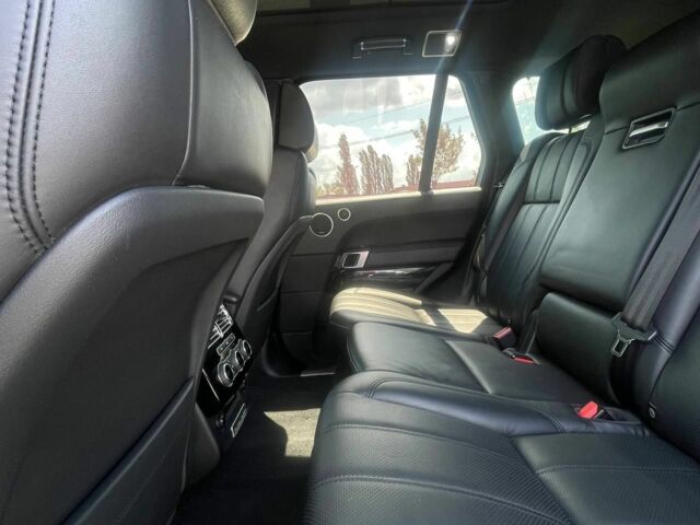 Серый Ленд Ровер Рендж Ровер, объемом двигателя 4.4 л и пробегом 156 тыс. км за 47999 $, фото 20 на Automoto.ua