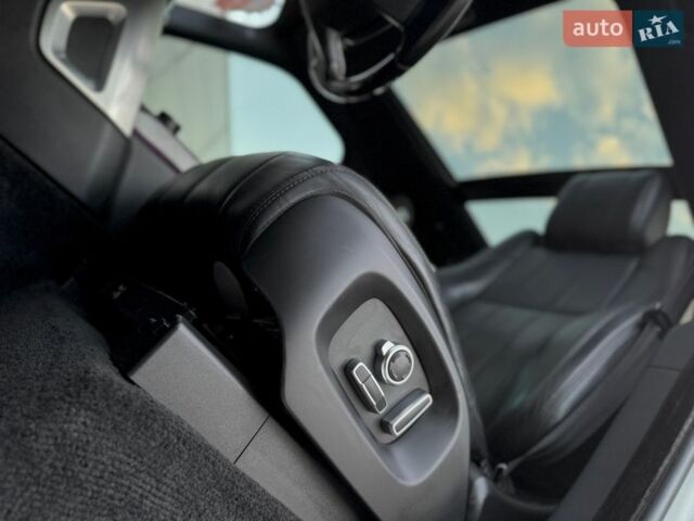 Серый Ленд Ровер Рендж Ровер, объемом двигателя 3 л и пробегом 216 тыс. км за 36996 $, фото 51 на Automoto.ua