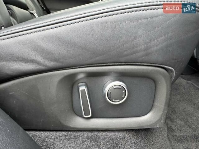 Сірий Ленд Ровер Рендж Ровер, об'ємом двигуна 2.99 л та пробігом 116 тис. км за 36700 $, фото 43 на Automoto.ua