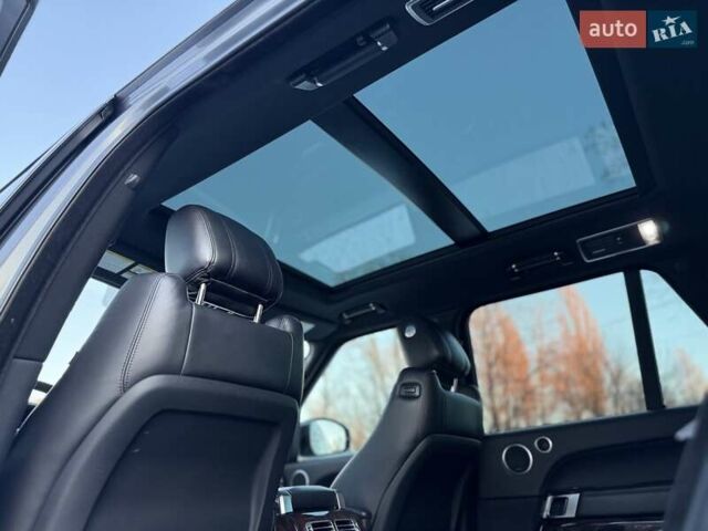 Сірий Ленд Ровер Рендж Ровер, об'ємом двигуна 5 л та пробігом 156 тис. км за 38700 $, фото 21 на Automoto.ua