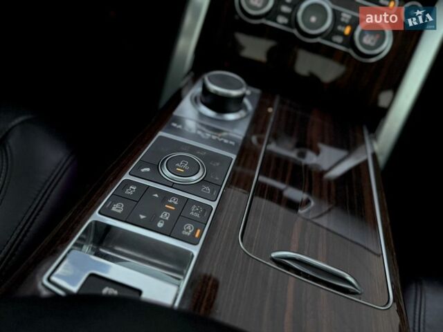 Серый Ленд Ровер Рендж Ровер, объемом двигателя 3 л и пробегом 216 тыс. км за 36996 $, фото 78 на Automoto.ua