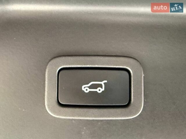 Серый Ленд Ровер Рендж Ровер, объемом двигателя 3 л и пробегом 150 тыс. км за 36990 $, фото 11 на Automoto.ua