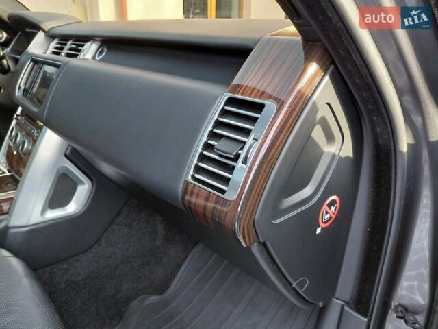 Серый Ленд Ровер Рендж Ровер, объемом двигателя 2.99 л и пробегом 204 тыс. км за 35000 $, фото 67 на Automoto.ua