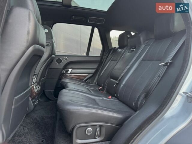 Серый Ленд Ровер Рендж Ровер, объемом двигателя 3 л и пробегом 216 тыс. км за 36996 $, фото 59 на Automoto.ua