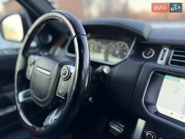 Сірий Ленд Ровер Рендж Ровер, об'ємом двигуна 5 л та пробігом 156 тис. км за 38700 $, фото 33 на Automoto.ua