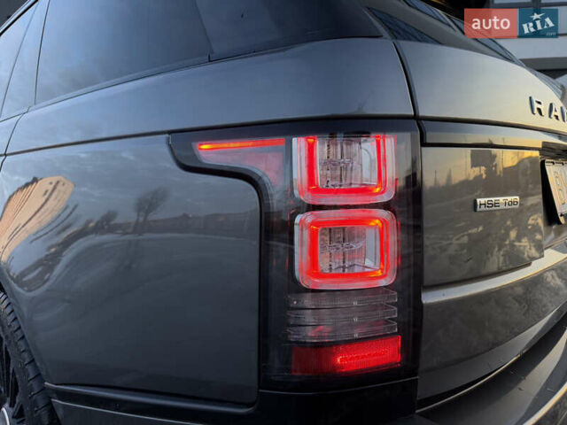 Серый Ленд Ровер Рендж Ровер, объемом двигателя 3 л и пробегом 190 тыс. км за 39500 $, фото 11 на Automoto.ua