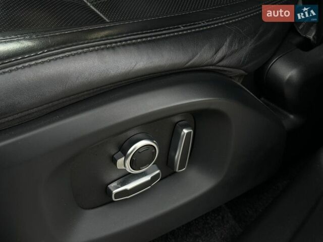 Серый Ленд Ровер Рендж Ровер, объемом двигателя 2.99 л и пробегом 127 тыс. км за 33000 $, фото 21 на Automoto.ua