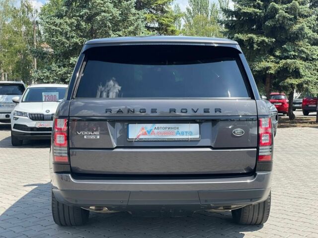 Серый Ленд Ровер Рендж Ровер, объемом двигателя 4.4 л и пробегом 156 тыс. км за 47999 $, фото 5 на Automoto.ua