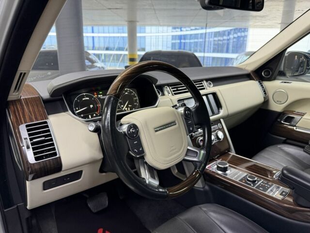 Сірий Ленд Ровер Рендж Ровер, об'ємом двигуна 3 л та пробігом 125 тис. км за 33900 $, фото 17 на Automoto.ua