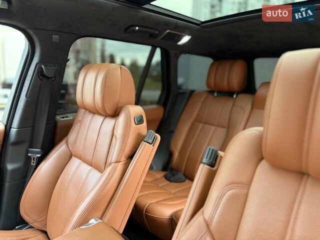 Серый Ленд Ровер Рендж Ровер, объемом двигателя 4.37 л и пробегом 168 тыс. км за 49700 $, фото 14 на Automoto.ua