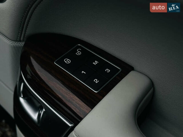 Сірий Ленд Ровер Рендж Ровер, об'ємом двигуна 2.99 л та пробігом 198 тис. км за 29999 $, фото 22 на Automoto.ua