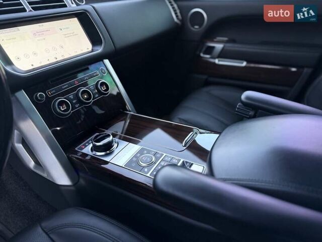 Сірий Ленд Ровер Рендж Ровер, об'ємом двигуна 5 л та пробігом 156 тис. км за 38700 $, фото 14 на Automoto.ua