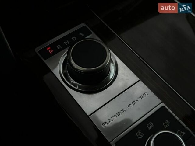 Серый Ленд Ровер Рендж Ровер, объемом двигателя 2.99 л и пробегом 127 тыс. км за 33000 $, фото 32 на Automoto.ua