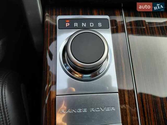 Серый Ленд Ровер Рендж Ровер, объемом двигателя 2.99 л и пробегом 204 тыс. км за 35000 $, фото 87 на Automoto.ua