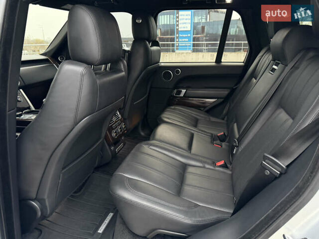 Серый Ленд Ровер Рендж Ровер, объемом двигателя 2.99 л и пробегом 175 тыс. км за 33900 $, фото 16 на Automoto.ua