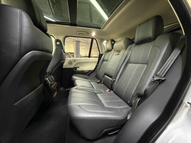 Сірий Ленд Ровер Рендж Ровер, об'ємом двигуна 3 л та пробігом 125 тис. км за 33900 $, фото 18 на Automoto.ua