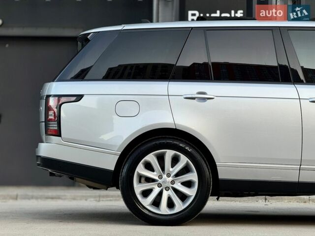 Серый Ленд Ровер Рендж Ровер, объемом двигателя 3 л и пробегом 216 тыс. км за 36996 $, фото 13 на Automoto.ua