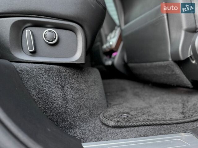 Серый Ленд Ровер Рендж Ровер, объемом двигателя 3 л и пробегом 216 тыс. км за 36996 $, фото 72 на Automoto.ua