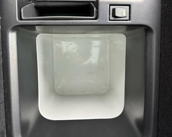 Сірий Ленд Ровер Рендж Ровер, об'ємом двигуна 2.99 л та пробігом 116 тис. км за 36700 $, фото 55 на Automoto.ua