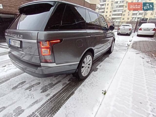 Сірий Ленд Ровер Рендж Ровер, об'ємом двигуна 4.37 л та пробігом 198 тис. км за 41000 $, фото 3 на Automoto.ua